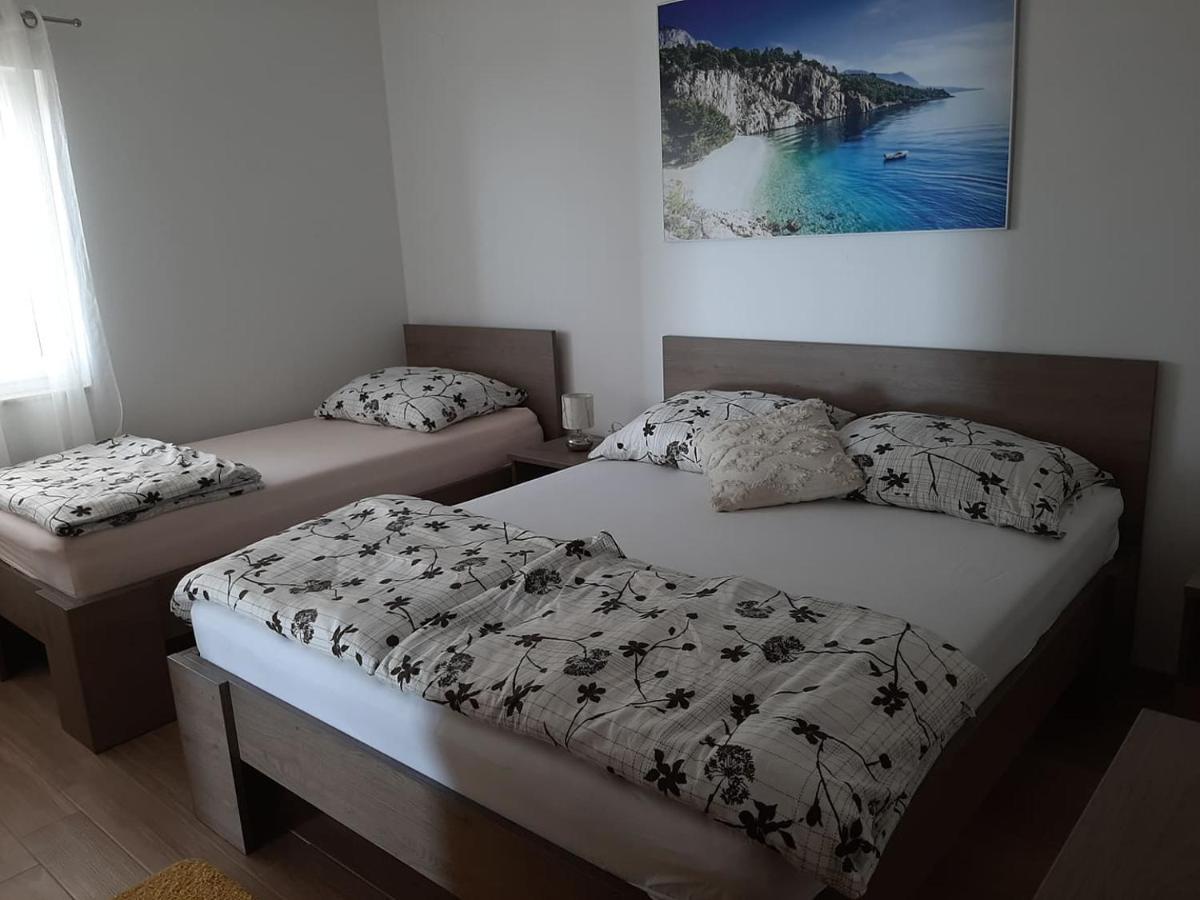 Guest house Ravlic 3*